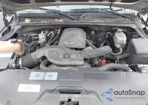 2004 Chevrolet Tahoe Lt from USA, damaged, VIN 1GNEC13Z54J128996